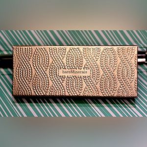 Bare Minerals Dimensional Powder Trio